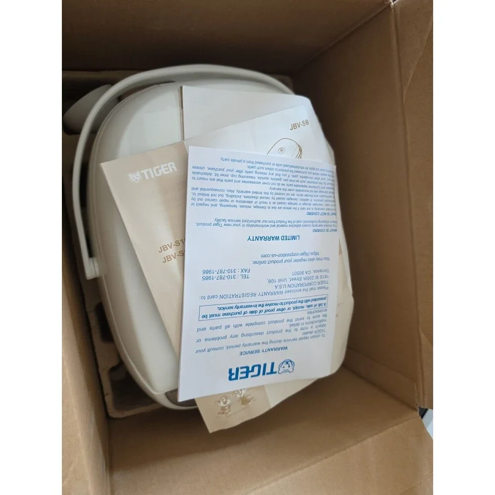 Tiger JBV-S10U 5.5 Cup Microcomputer Rice Cooker - White